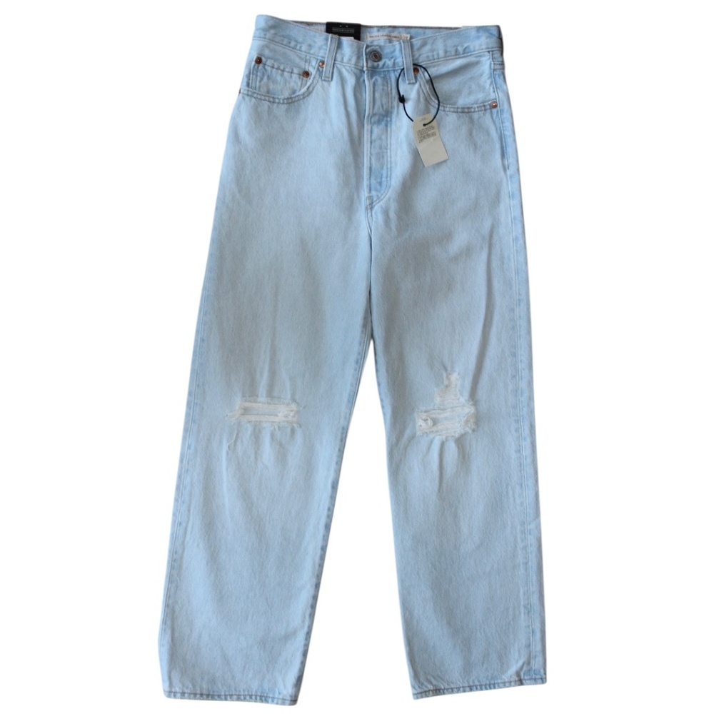 [NWT] Levi's Ribcage Straight Ankle Distressed Light Wash Jeans Size 27